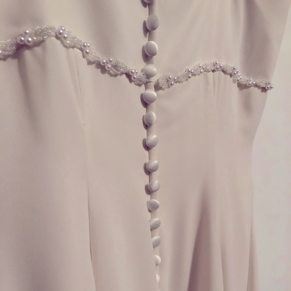 Venus Informal Bride/Bridesmaid Dress 10/12 - Picture 3 of 8